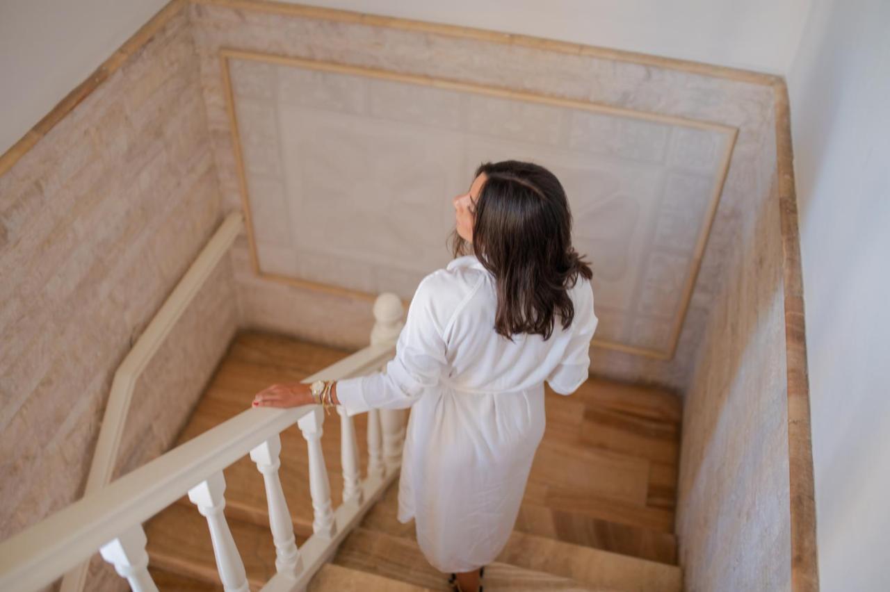 Marble Luxury Suites Karteros Eksteriør bilde