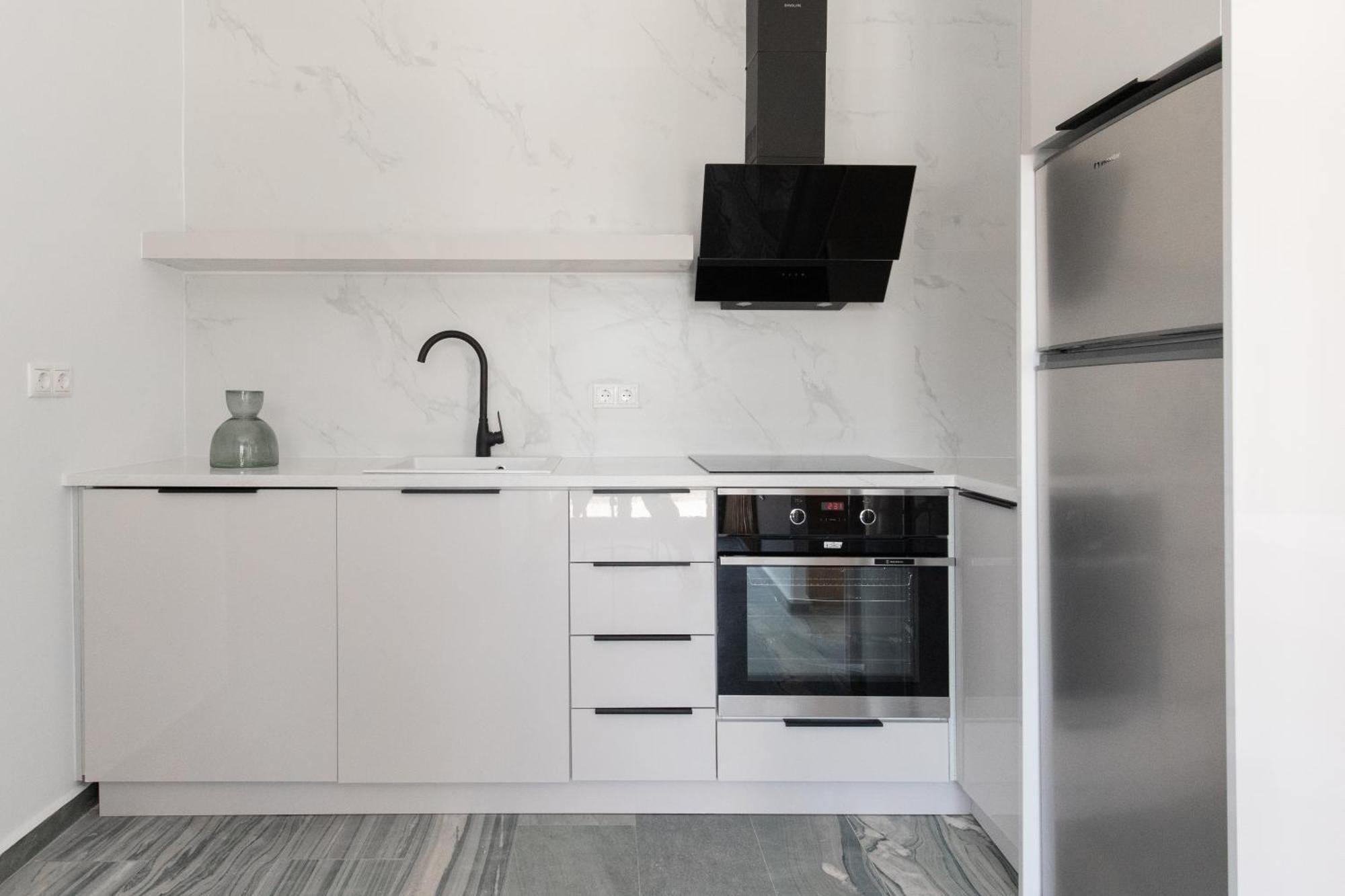 Marble Luxury Suites Karteros Eksteriør bilde