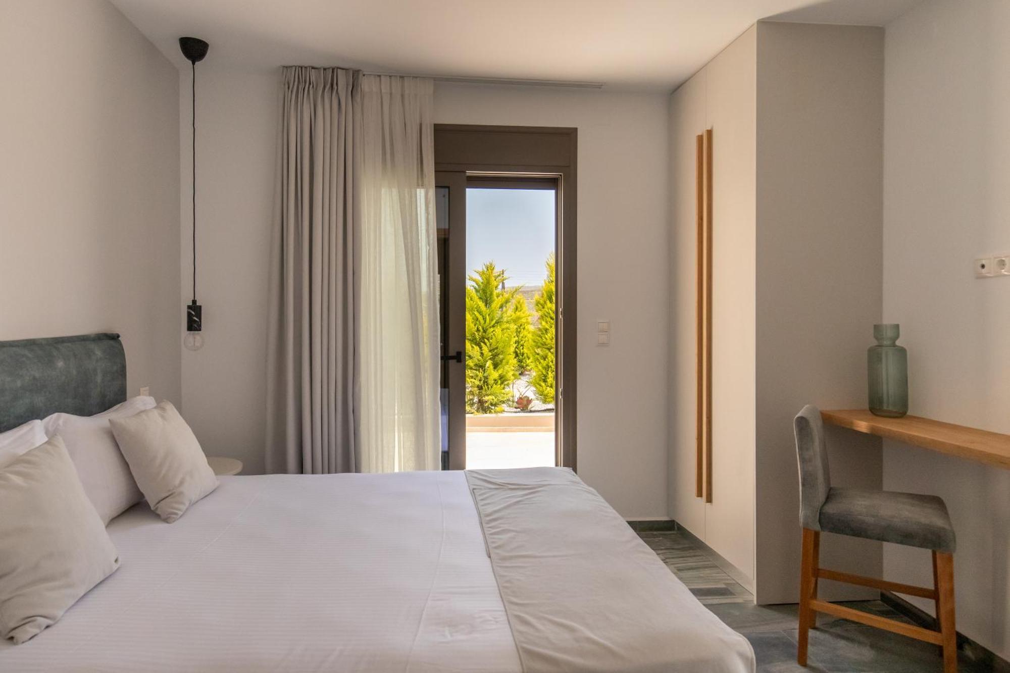 Marble Luxury Suites Karteros Eksteriør bilde